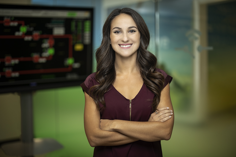 14840_13906_culture-of-recruiting-engineering3 Woman smiling in a room